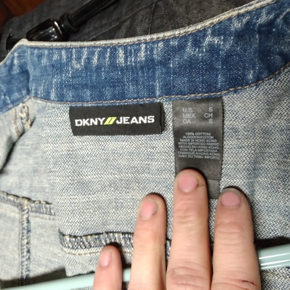 Jean jacket - Picture 2 of 3